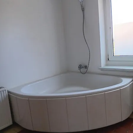90 E Lägenhet *